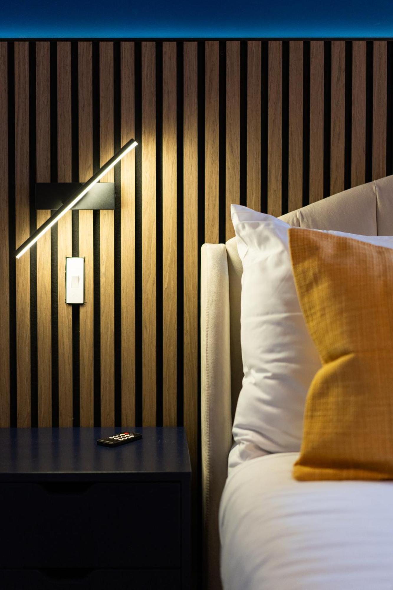 River Side Apartment, City Centre - Beautiful View And Free Parking! Belfast Kültér fotó